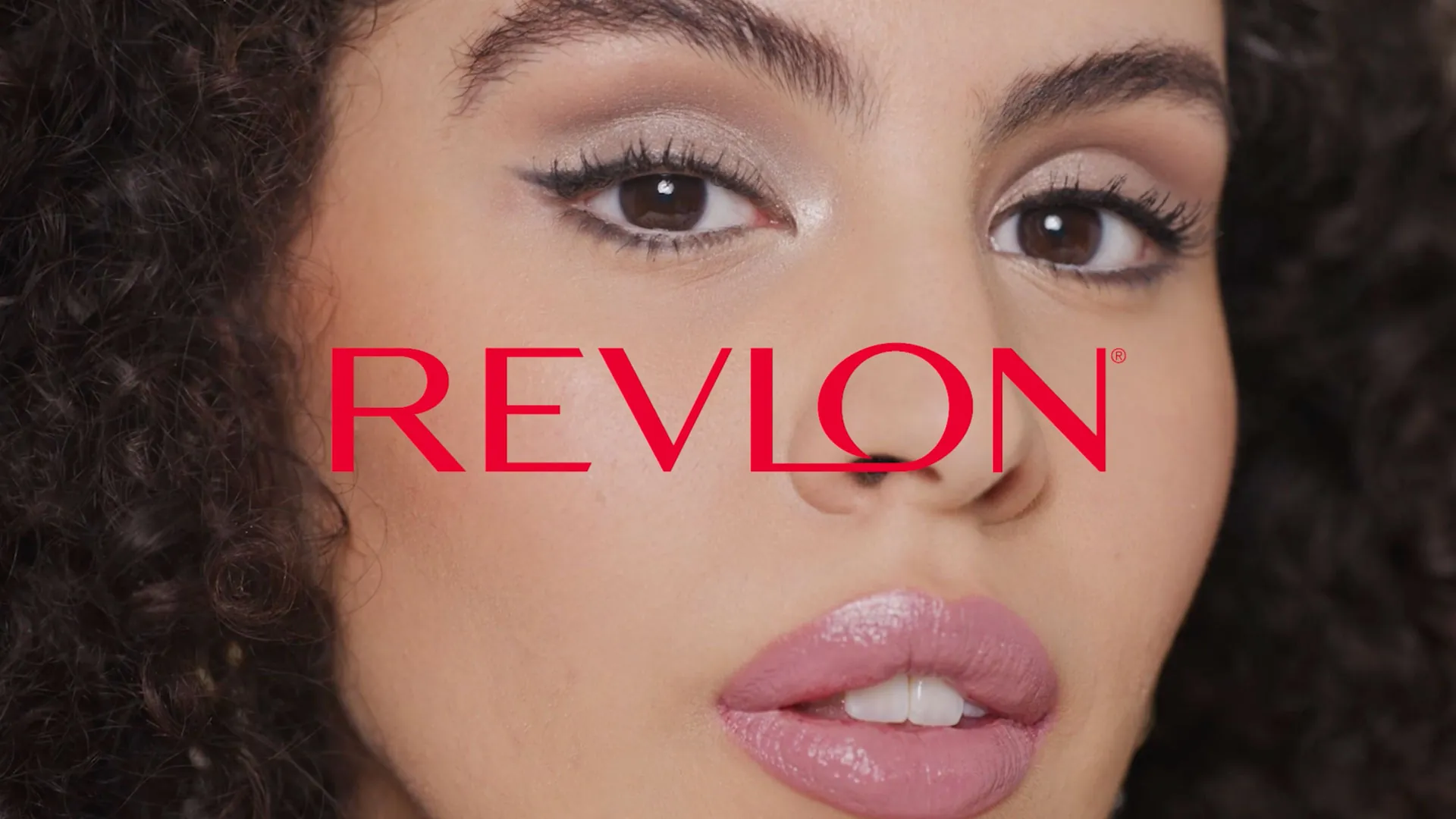 Revlon ColorStay Moonlit Eyeshadow Palette Review image 7