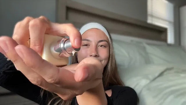 Clinique Dramatically Different Lotion+ SPF 35 Review image 7