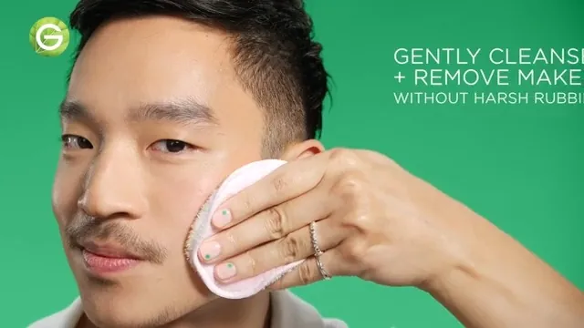 Garnier Micellar Water Review: Sensitive Skin Cleanser image 7