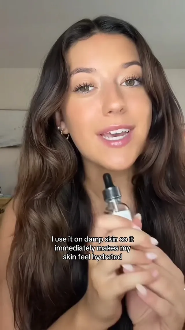 Asterwood Hyaluronic Acid Serum Review: Hydrating Face Serum image 7