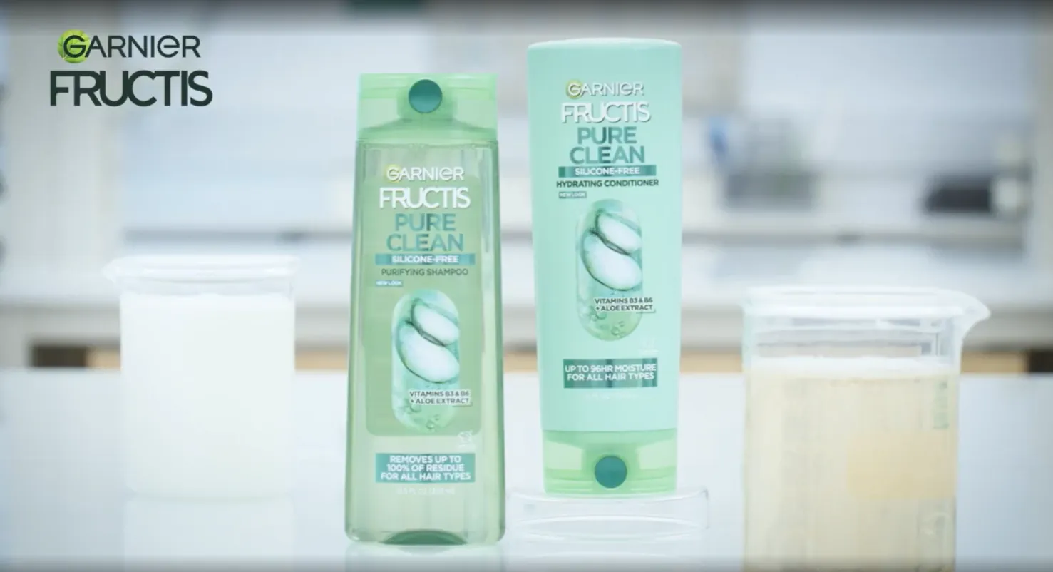 Garnier Fructis Pure Clean Shampoo Review: Clarifying Wash image 3