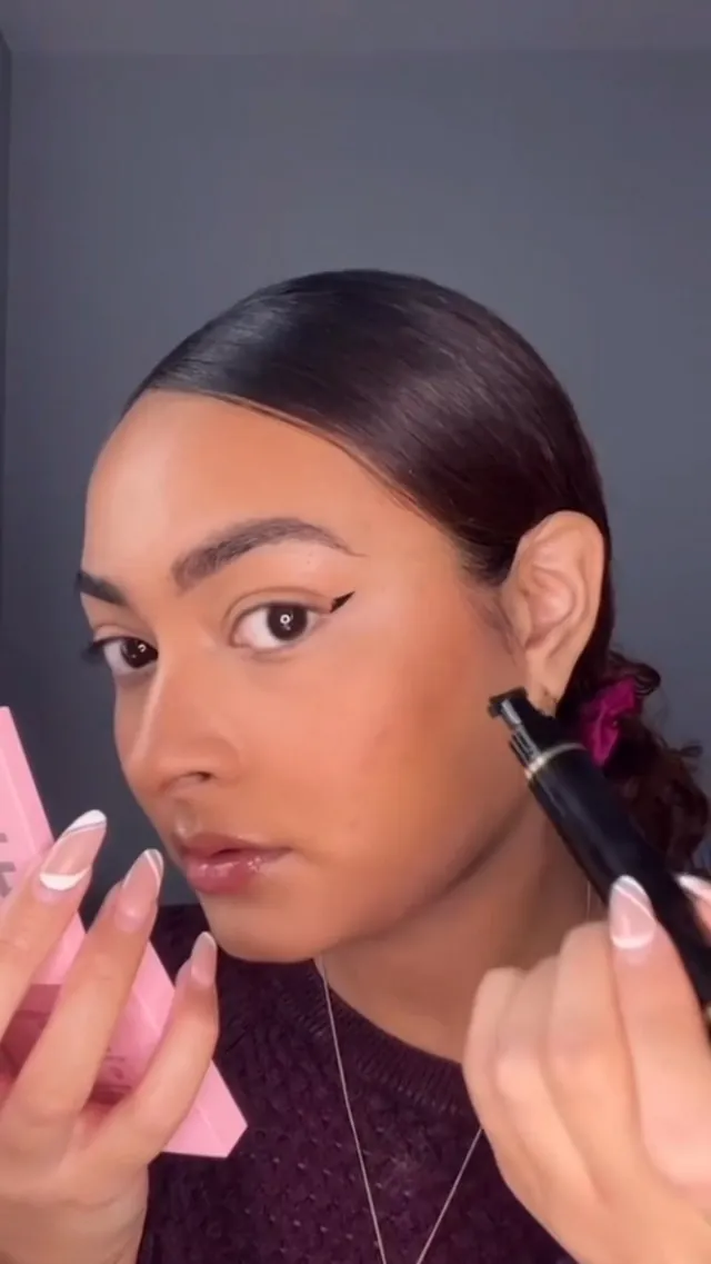 iMethod Eyeliner Stamp Review: Winged Liquid Eyeliner image 7
