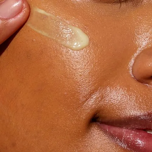 CeraVe Skin Renewing Retinol Serum Review image 4