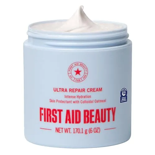 First Aid Beauty Ultra Repair Cream Moisturizer Review